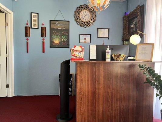 Happy Family Foot Spa