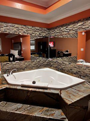 Rodeway Inn & Suites