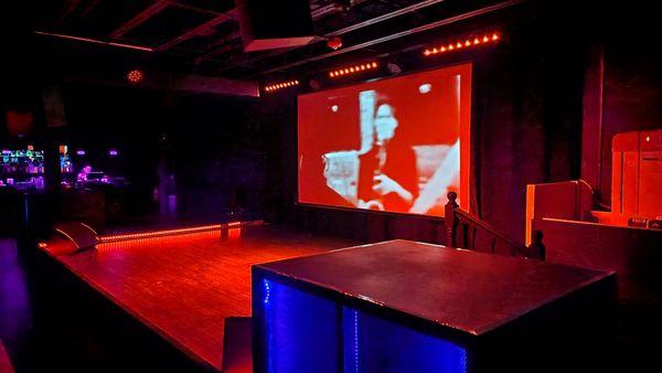 Stage