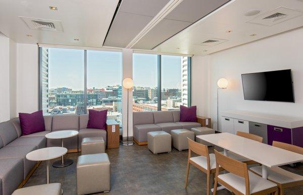 The Sky Lounge & Rooftop Terrace