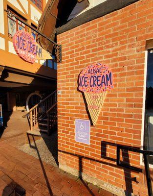 Alisal Ice Cream Food Drinks