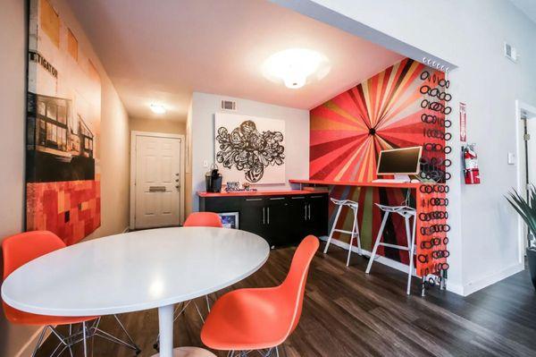 Easton Hills Leasing Office