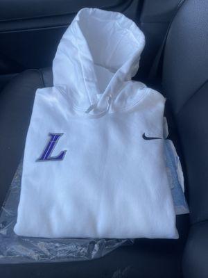 Great job! Love the colors of the L on white