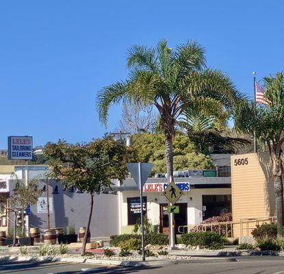 Lele's Tailoring & Cleaners