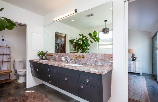 Mid Mod Ranch HAUS in Harbor Highlands