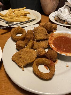 Black Cat Bar & Grill