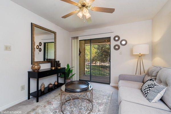 Woodlake Downs Apartments