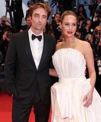 Spray tan for Jennifer Lawrence