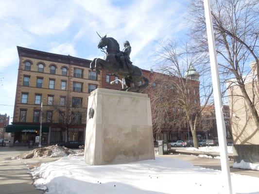 General Pulaski Monument