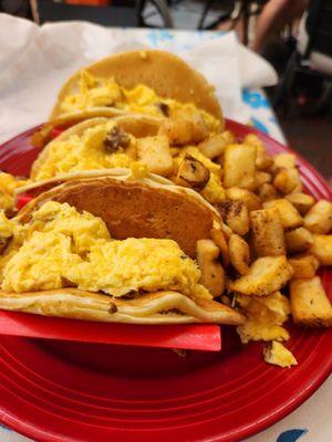 The Flying Biscuit Cafe