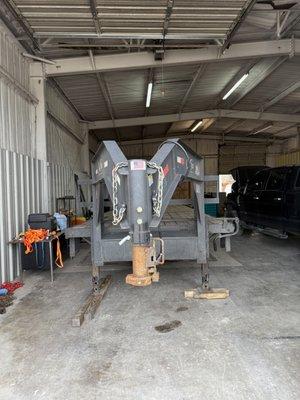 Trailer axle replacement