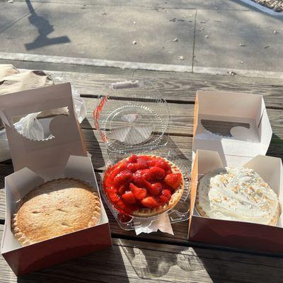 Mama Jo Homestyle Pies