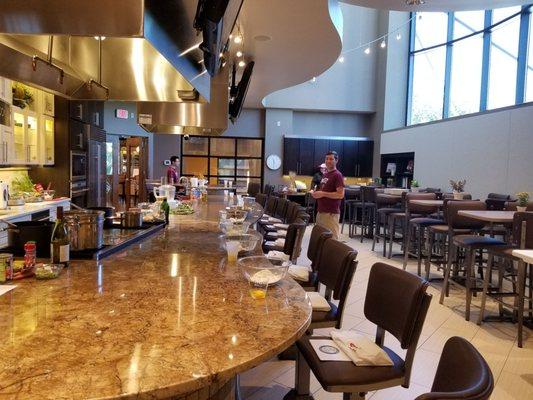 Dierberg's School of Cooking