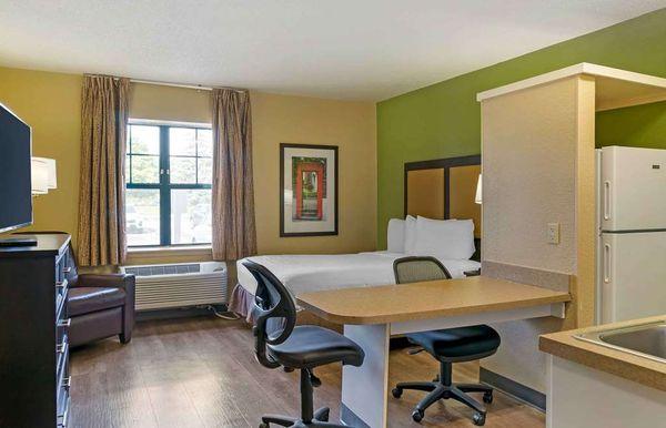 Extended Stay America - Detroit - Madison Heights