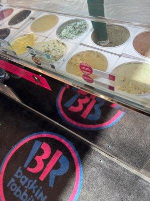 Baskin Robbins/Dunkin Donuts