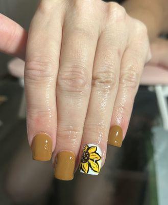 Nique Nails