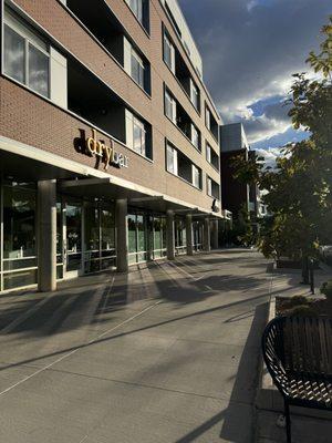 Drybar - Denver Central Park