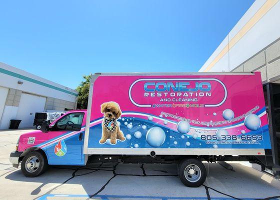 Our cleaning trucks used for mold, fire, water, carpet cleaning, couches, mattresses, rugs, tile, stone, grout, upholstery, and carpet jobs.