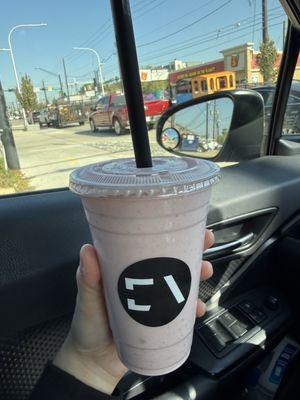 Strawberry banana smoothie