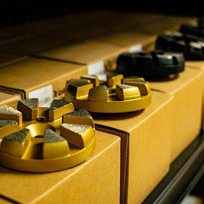 XPS Xpress-Metroplex Epoxy Floor Store