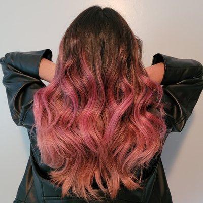 Sandy B Stylin@Suite 7