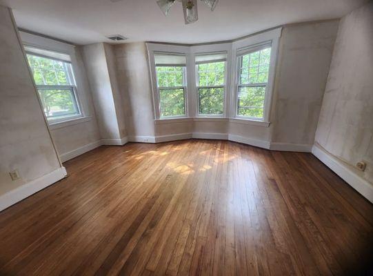 Diamond Hardwood Flooring