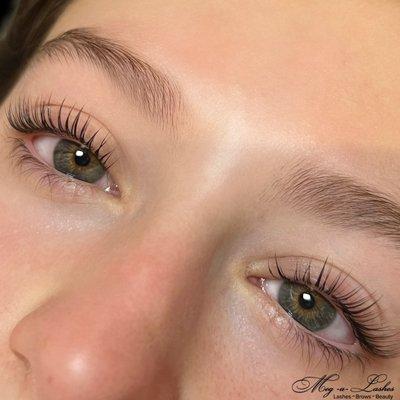 Meg-a-Lashes