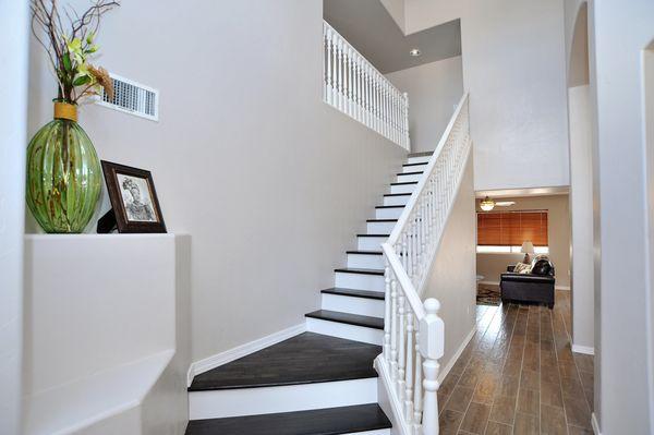 Easy-Man Buys Houses