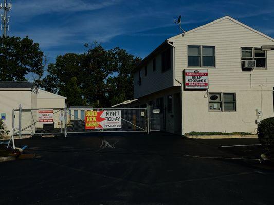 SafeSecureDry Self Storage