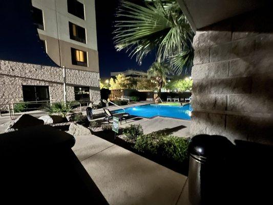 Radisson Phoenix Airport Hotel