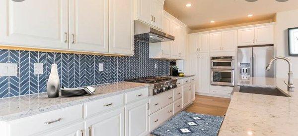 Flawless Painting & Landscaping