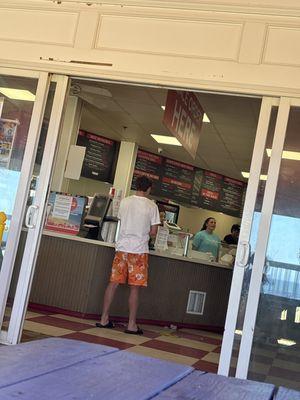 Gigi's Pizza Pasta & Grill