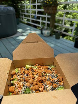 Chillin on my deck with some tasty Ooo Wee and chickpea..