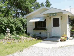 Pines On the Lake Resort