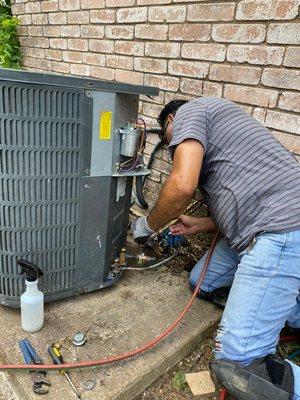 Mora Ac Services