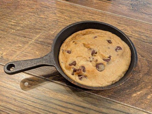 Warm chocolate chip cookie in a mini skillet - amazing!!