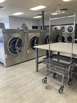 Major Kleen Laundromat