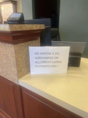 Drs. Thomas, House & Associates