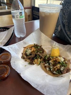 Asada and carnitas taco w horchata