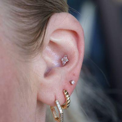 Red Art Tattoo & Piercing Studio