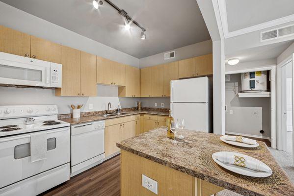 Residences at Holland Lake Apartments