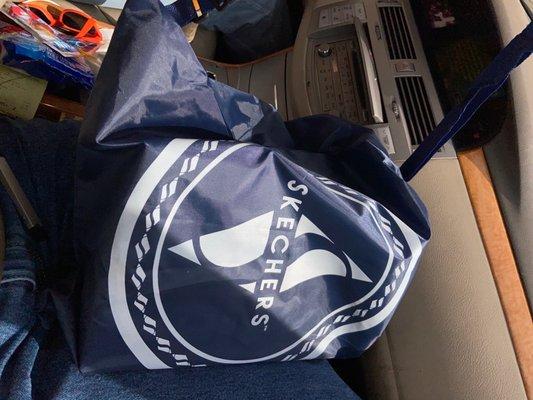 SKECHERS Factory Outlet