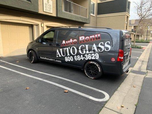 Auto Renu Auto Glass
