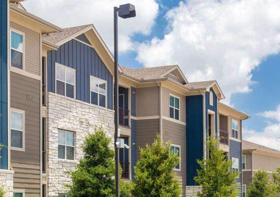 The Pointe at Ben White