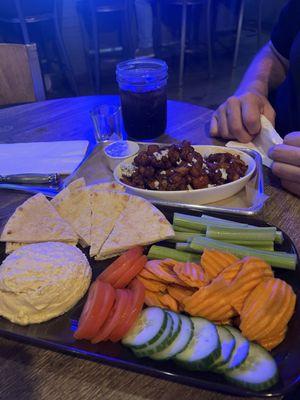 Had hummus platter and califlower buffalo style with blue cheese so yummy