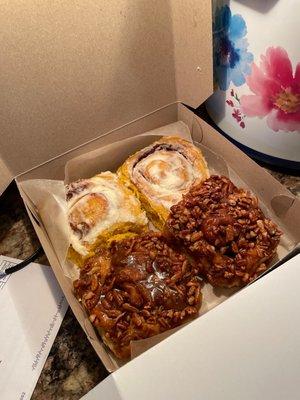 Pumpkin sweet roll and caramel pecan roll