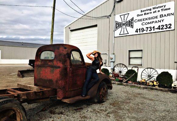 Creekside Barn Company