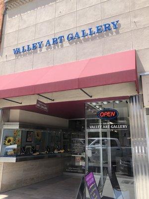Valley Art Gallery