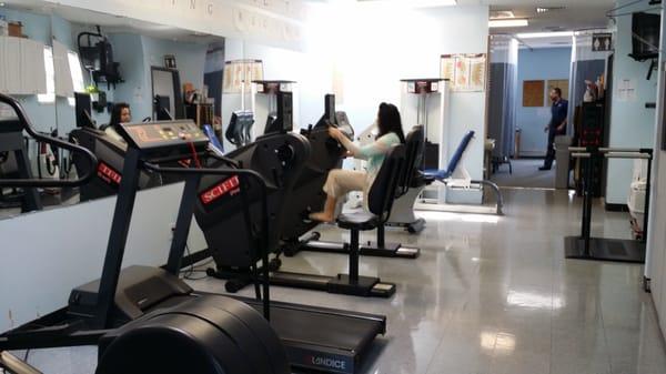 Physical therapy and sports rehabilitation for all types of injuries and accident cases