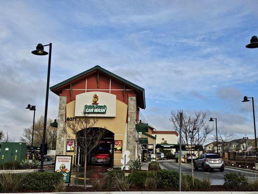 Quick Quack Car Wash